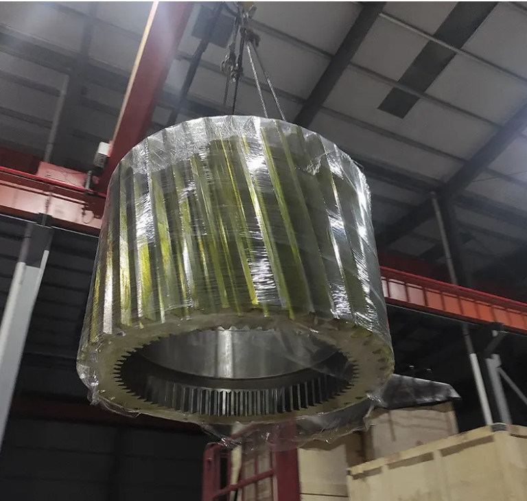 أجهزة الهندسة السليندرية الثقيلة الأجهزة الضخمة لنقل الطاقة العالية في النهاية الفضية